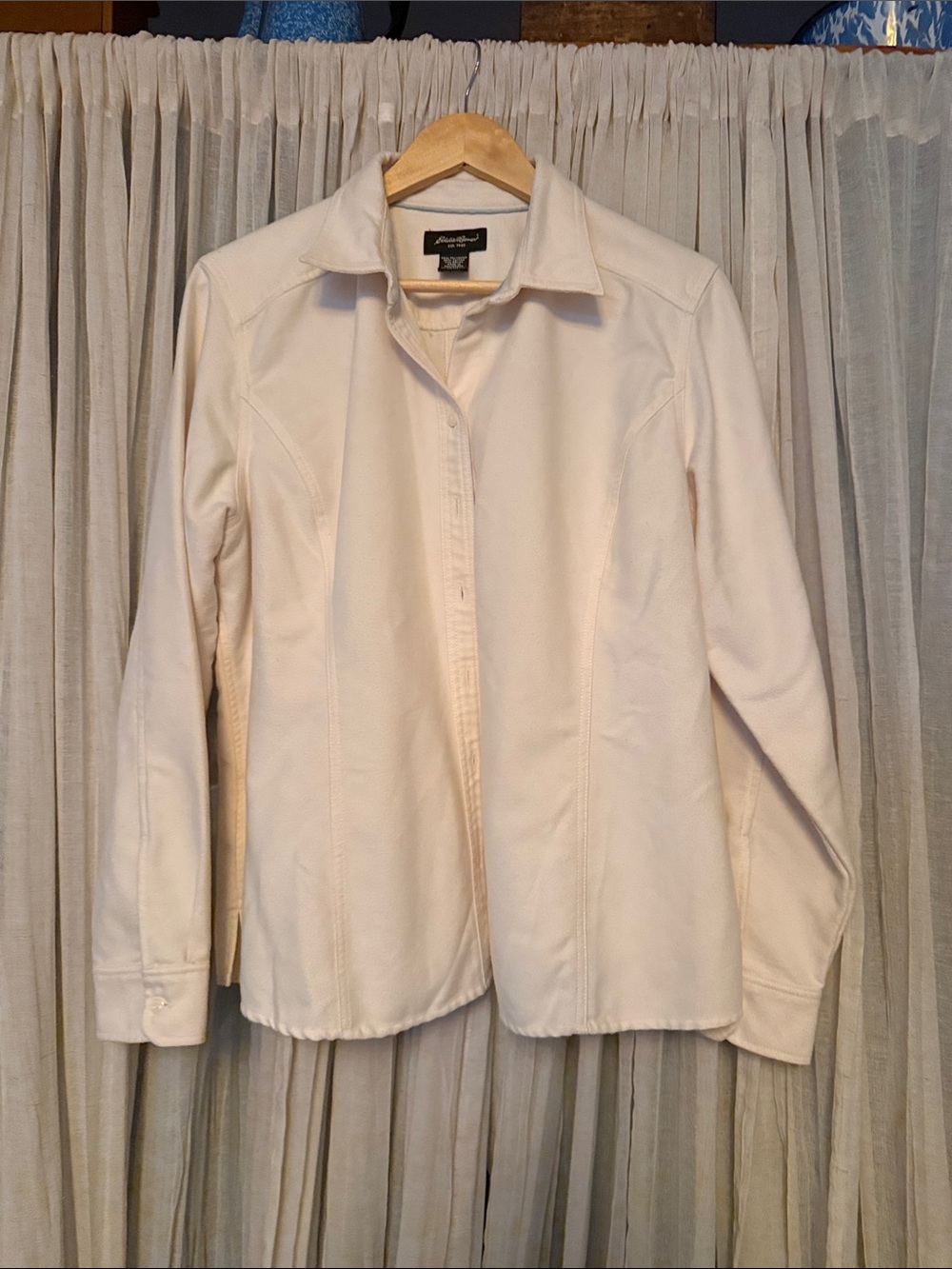 Eddie Bauer Cream Button-Front Women's Shirt